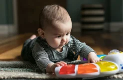 Baby Einstein Entdeckungspaneel M. Licht Und Ton