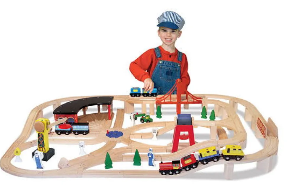 Holzeneisenbahn - 132 Teile