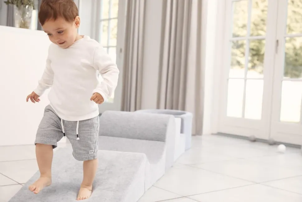 Motorikparcours 40 X 260 Cm Inkl. Bällebad , Grau