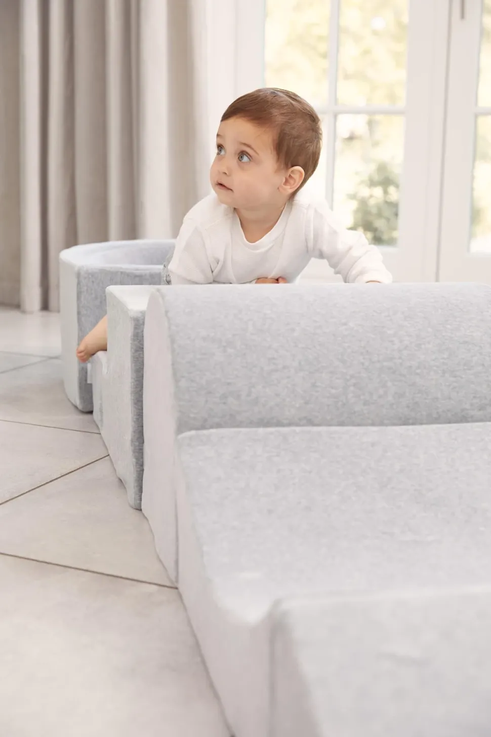 Motorikparcours 40 X 260 Cm Inkl. Bällebad , Grau