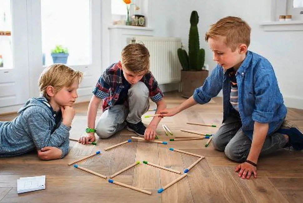 Riesenstreichholzspiel