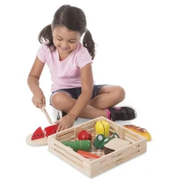 Spielessen - Essen In Holzkiste
